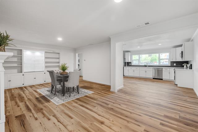 Building Photo - 2929 Sayles Blvd