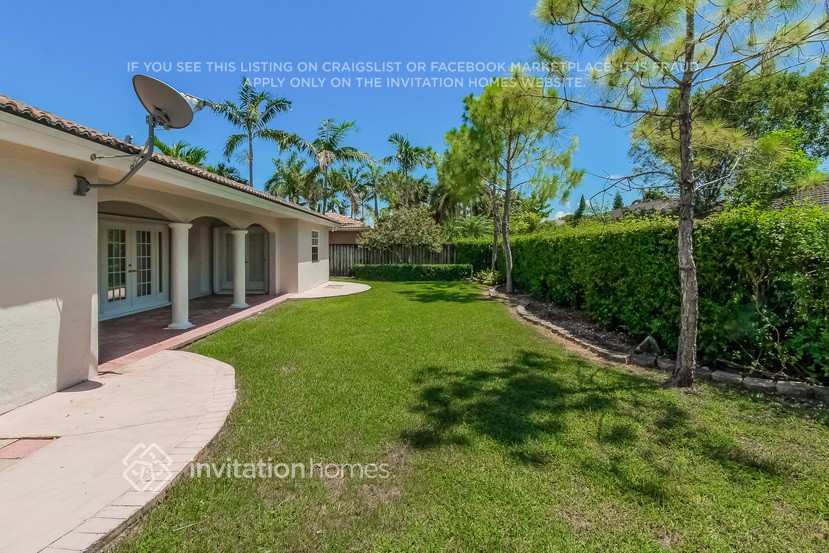 Building Photo - 18146 SW 150th Ct