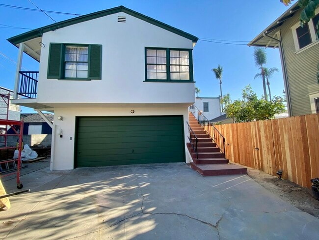 Building Photo - 2815 Capps St