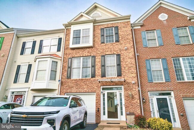 Building Photo - 7372 Ardglass Dr