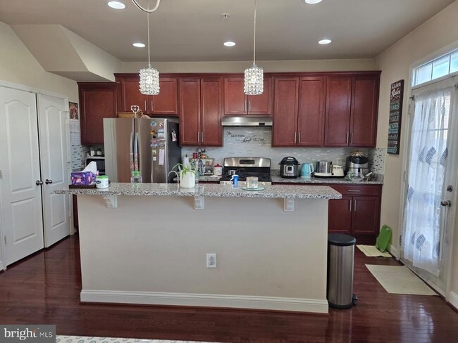 Building Photo - 11875 Snowden Farm Pkwy