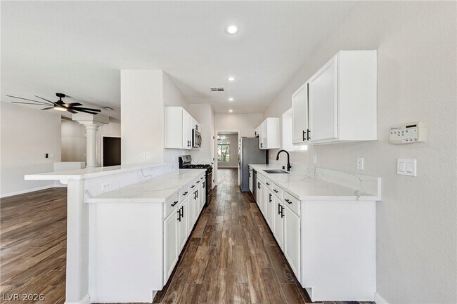 Building Photo - 740 Aldo Rae Ct