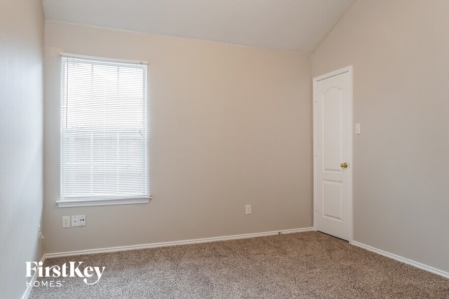 Building Photo - 9097 Brushy Creek Trail