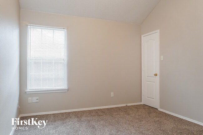 Building Photo - 9097 Brushy Creek Trail