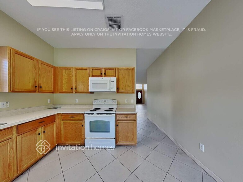 Building Photo - 11291 Moonshine Creek Cir