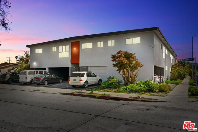 Building Photo - 5468 Blackwelder St
