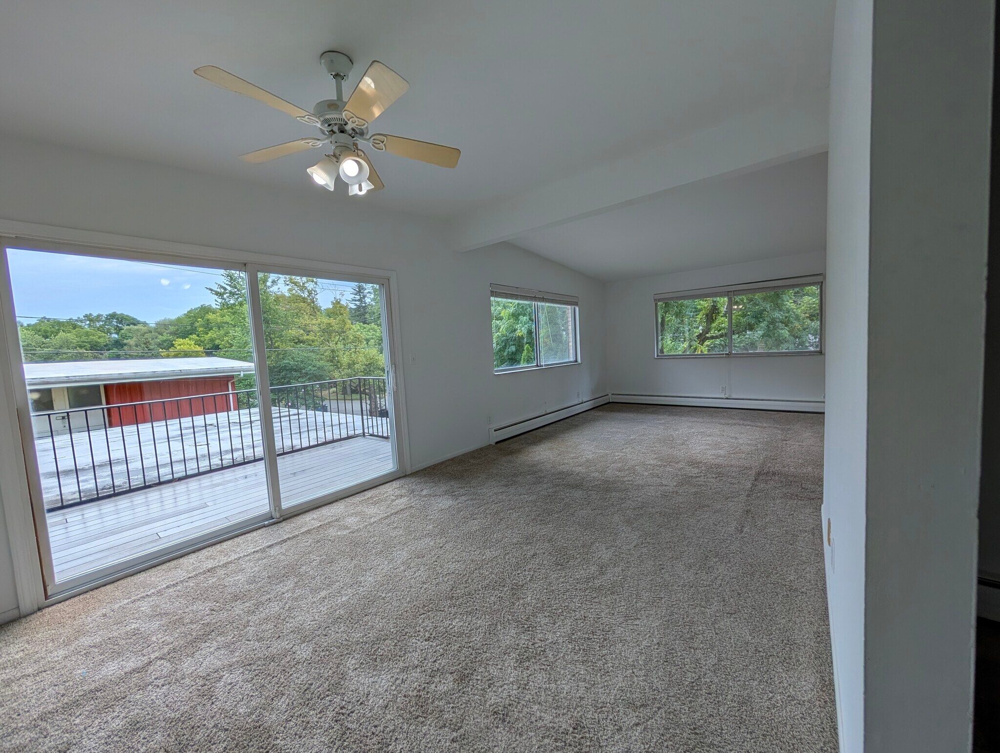 Building Photo - 1466 Bemidji Dr