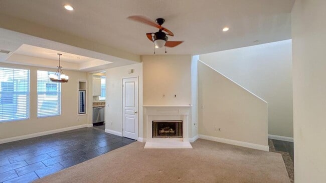 Building Photo - 37 Hinterland Way