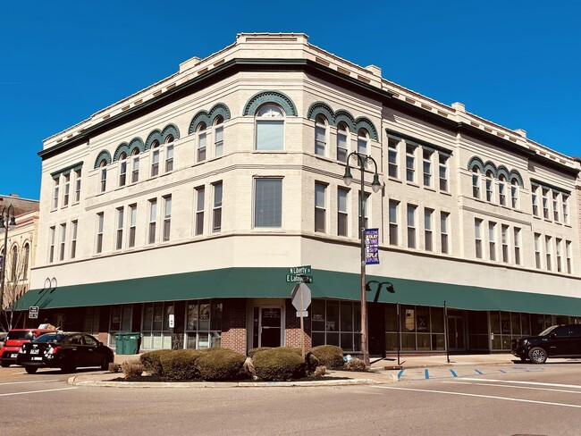 Building Photo - 201 E Lafayette St