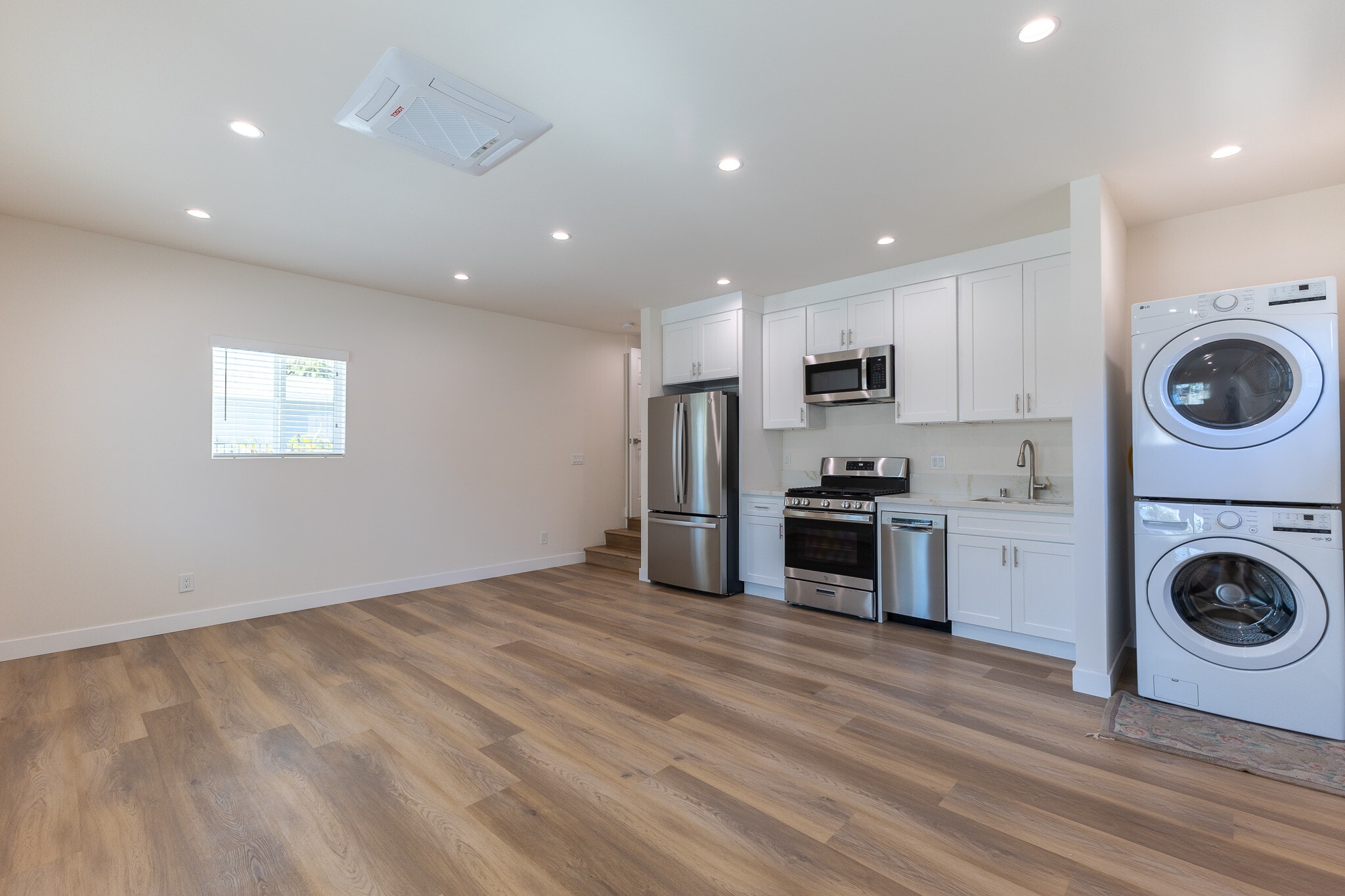 Building Photo - 10344 Dempsey Ave