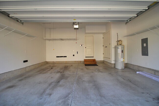 Building Photo - 13490 SW Calabash Terrace