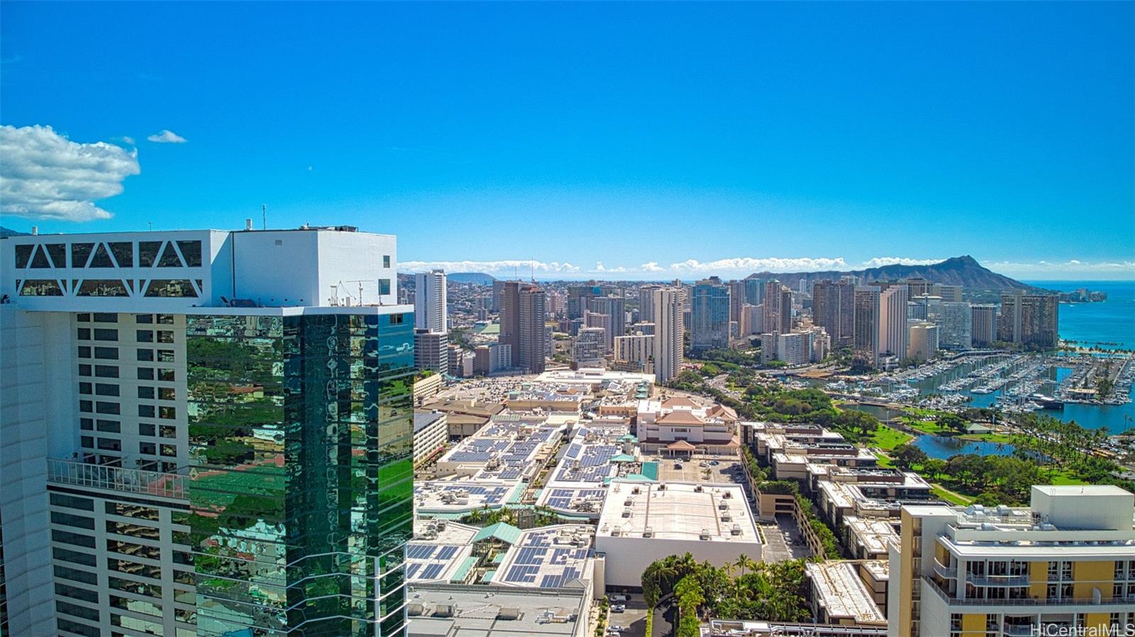 Building Photo - 88 Piikoi St