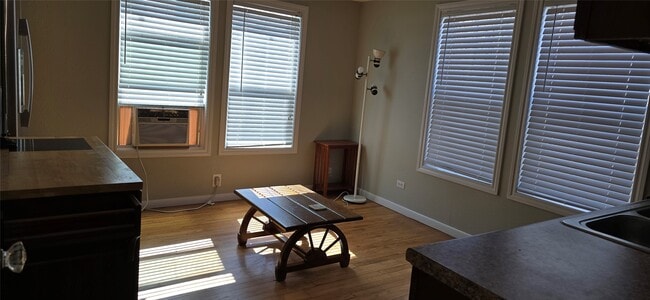 Building Photo - 1808 Avenue J