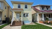 Building Photo - Charming 2 BR 2 Bath Home in York City wit...