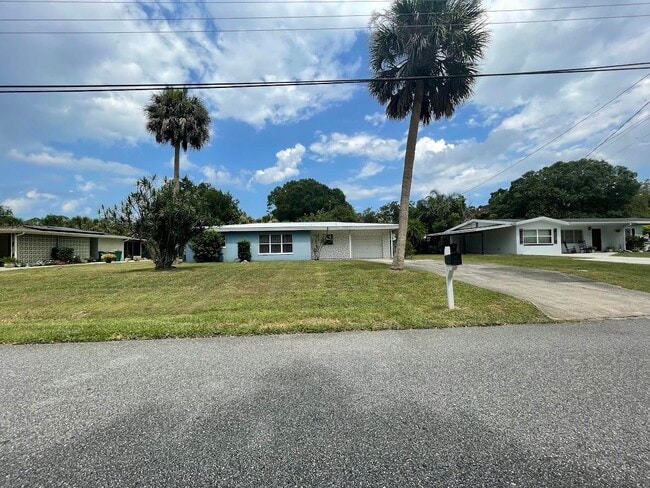 Building Photo - 177 E Laila Dr