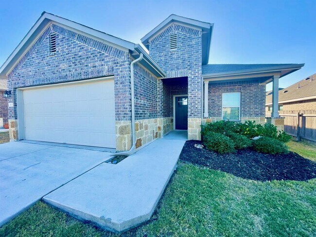 Building Photo - 413 Red Matador Ln
