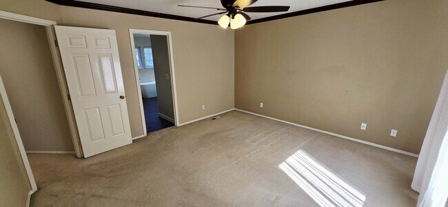 Building Photo - 23580 Brixton Pl