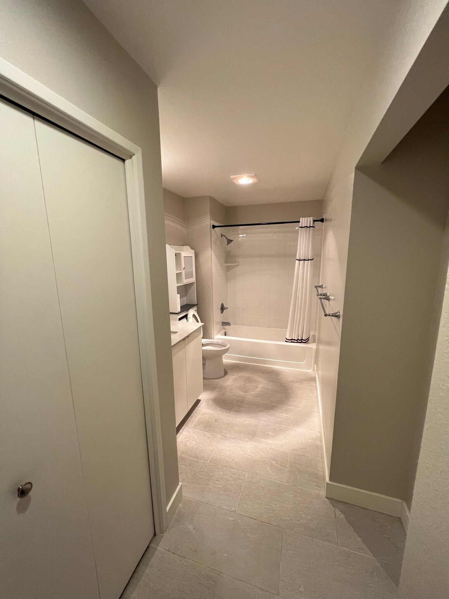 Building Photo - 26 Bayside Ct