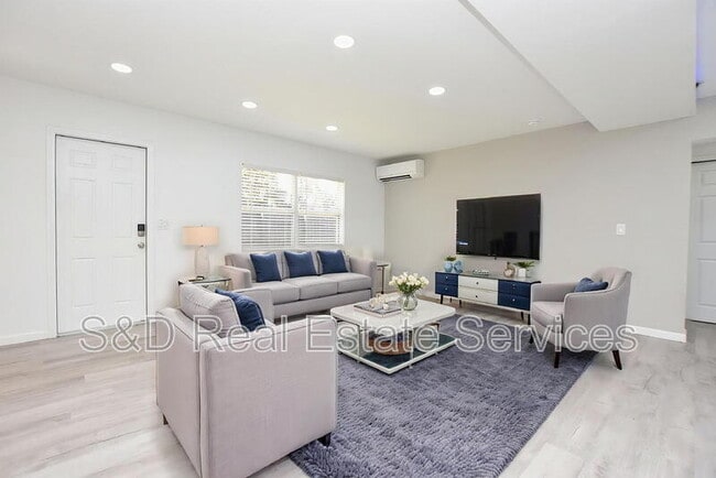 Building Photo - 3032 Spirit Lake Dr