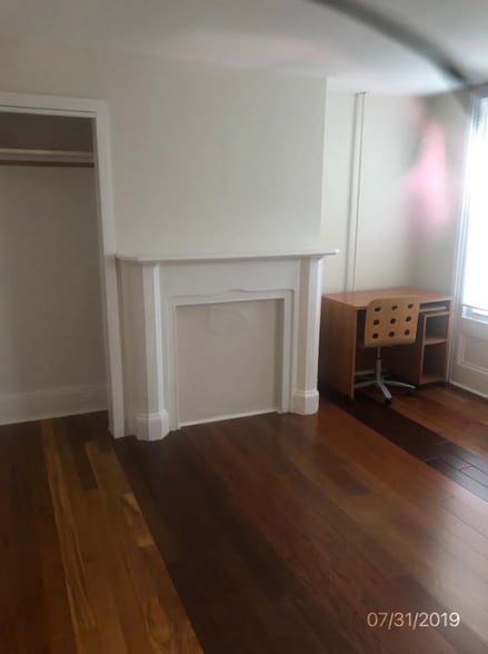 Building Photo - 53 Carman St