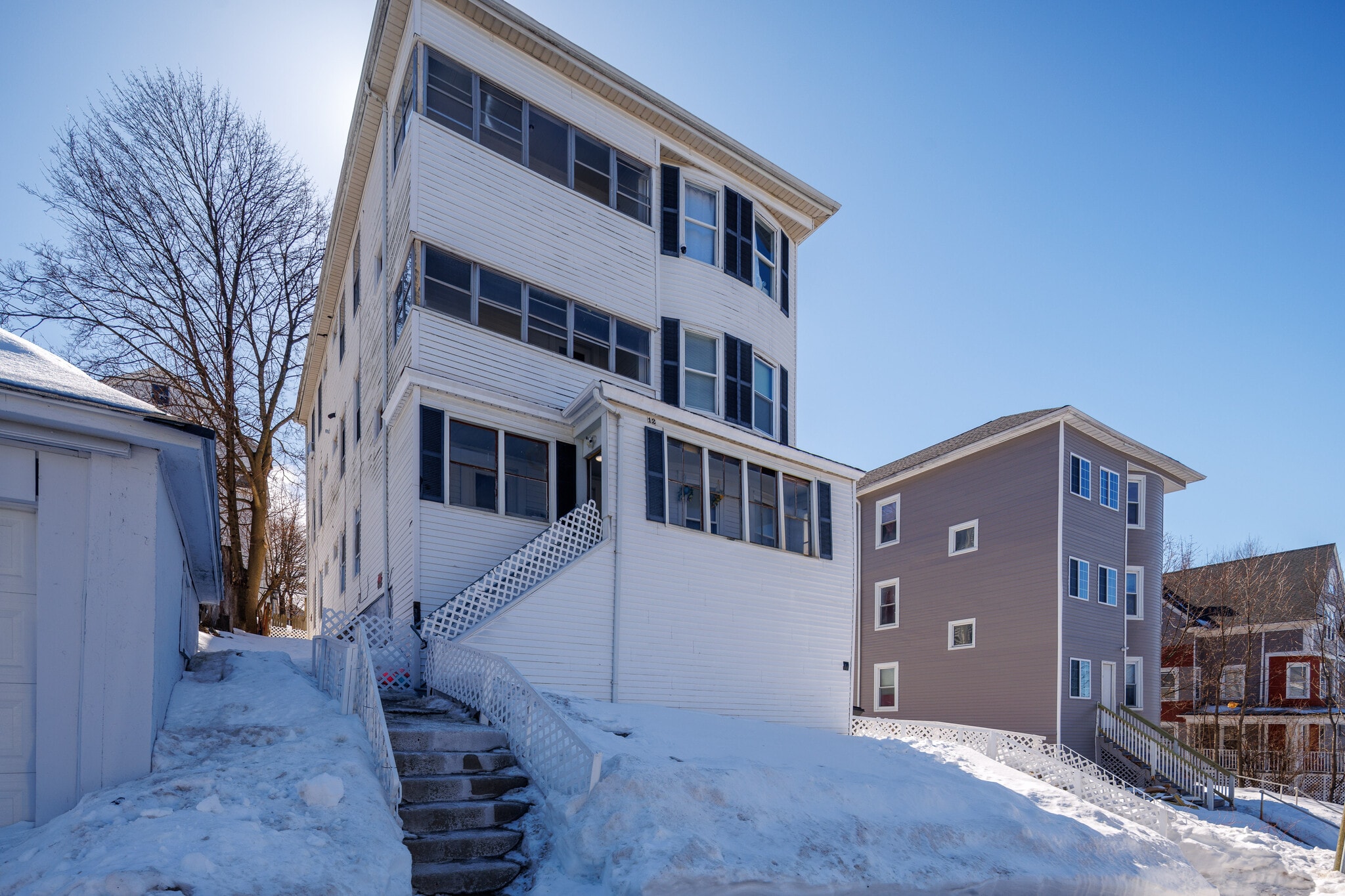 Building Photo - 12 Hillside St