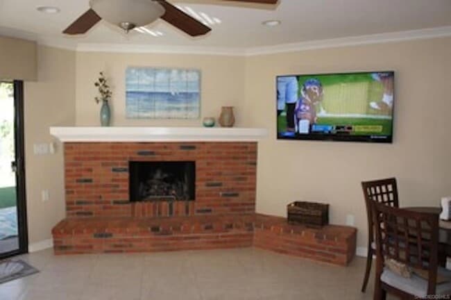 Building Photo - 358 H Ave