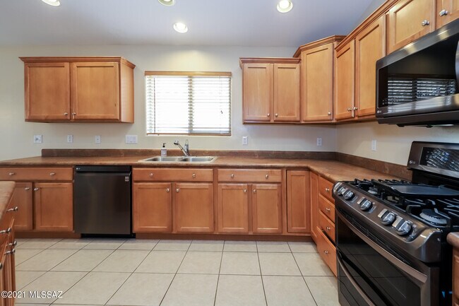 Building Photo - 10489 Bonpland Willow Dr