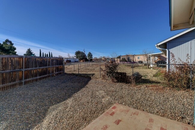 Building Photo - Home for Rent in Prescott Valley.