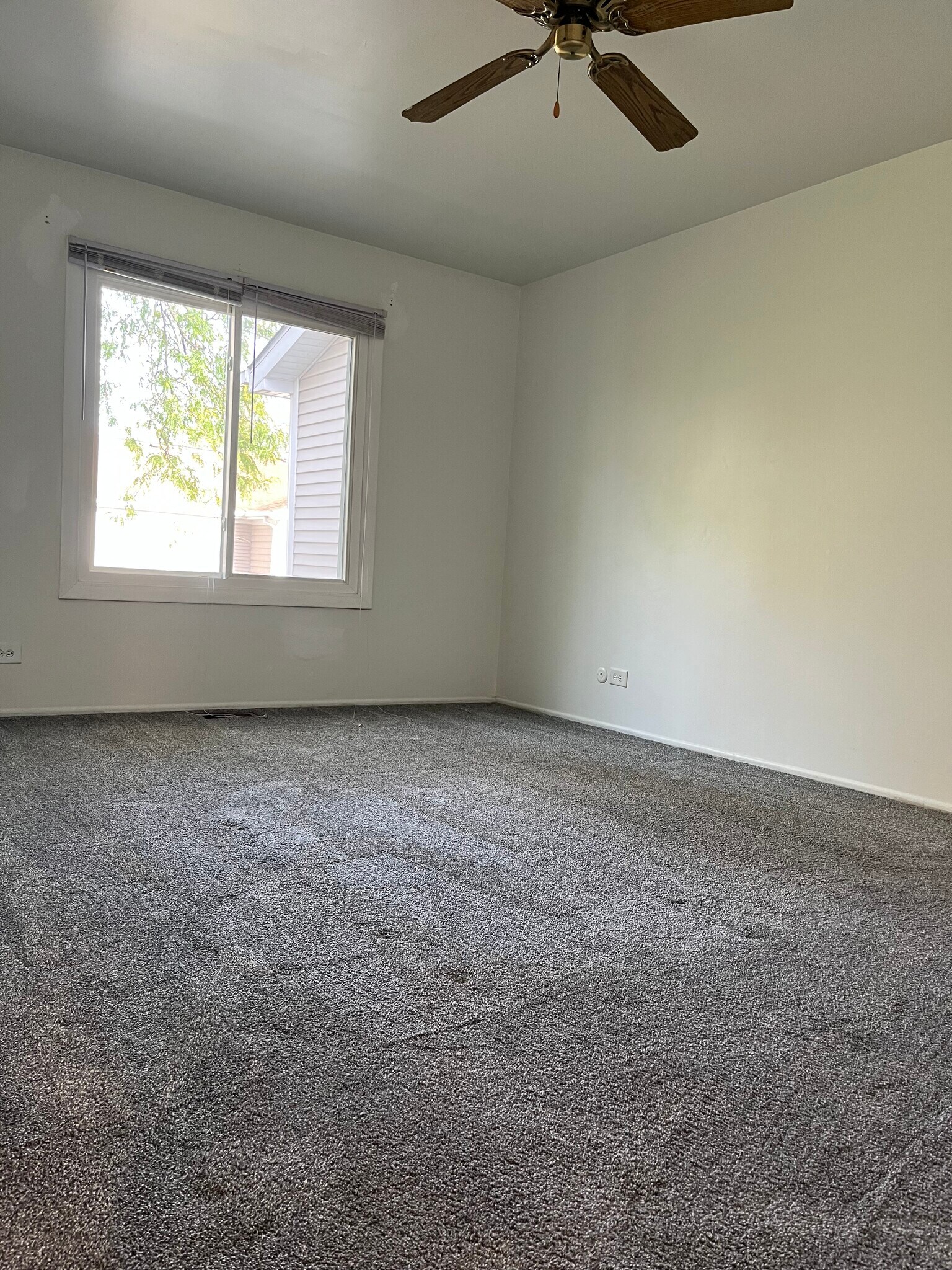 Building Photo - 470 Stevenson Pl