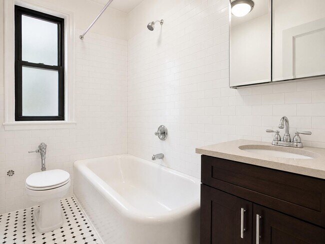Floorplan - 615 Fort Washington Avenue