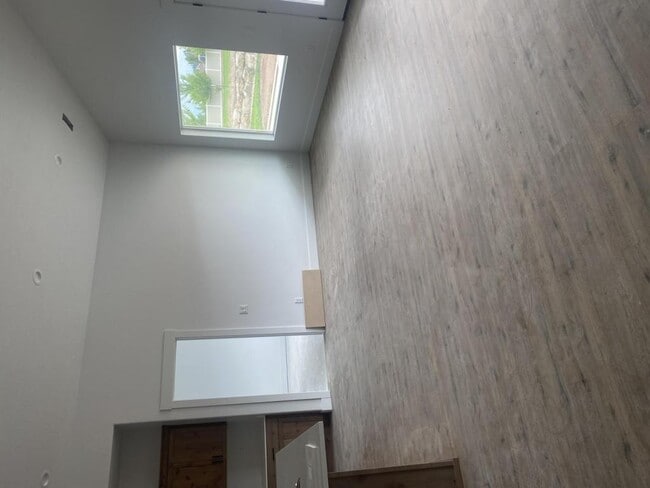 Building Photo - 2074 3125 W