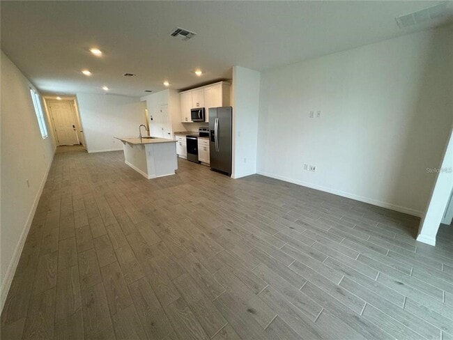 Building Photo - 4423 Rapallo Ave