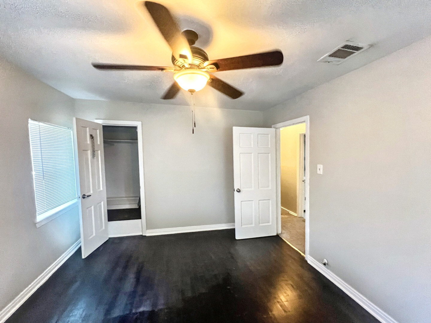 Building Photo - 4410 Atoka St