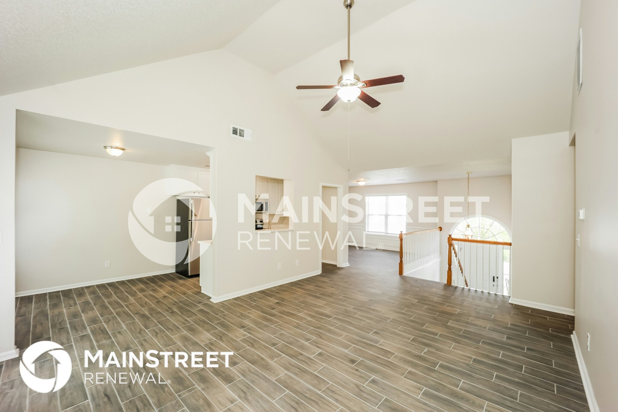 Building Photo - 930 Castlerock Way