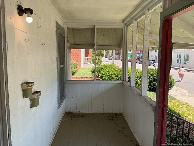 Building Photo - 120 W Elwood Ave