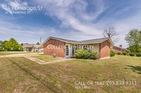 Building Photo - 34 Fernwood St