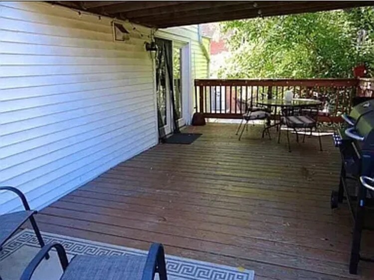 Building Photo - 12 Portland Ave