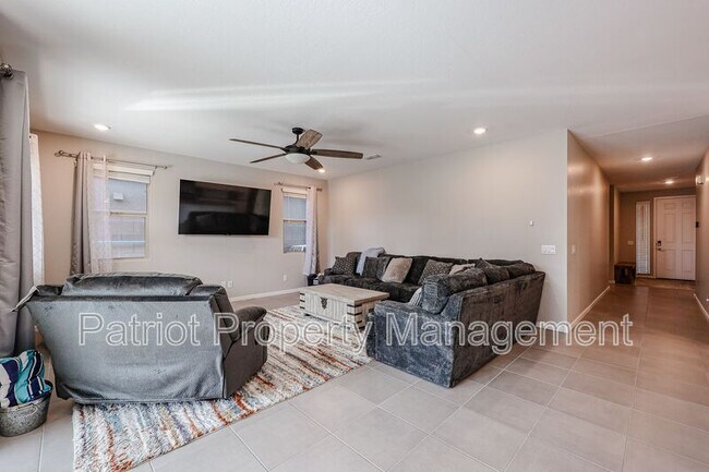 Building Photo - 4593 Bush Bean Way