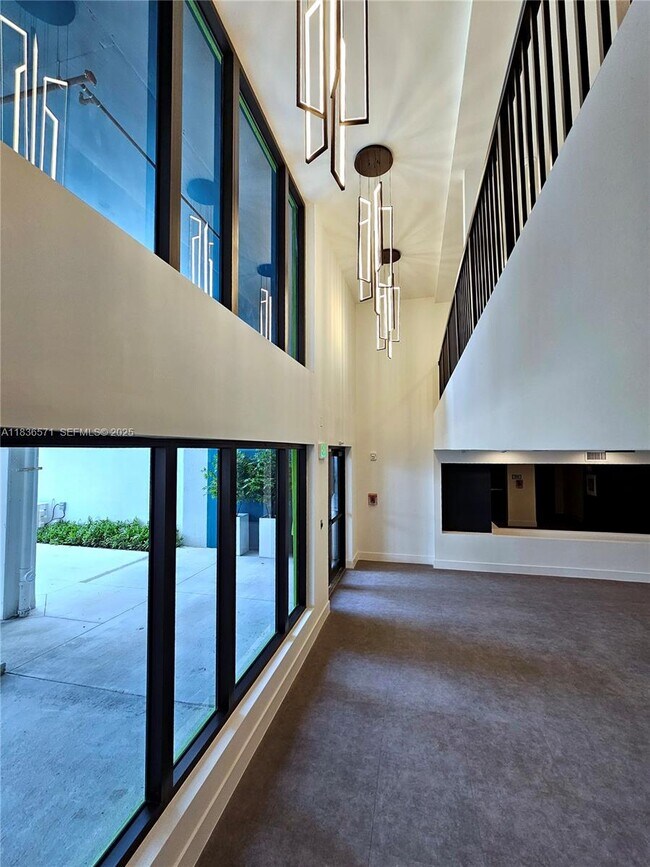 Building Photo - 4400 W Sunrise Blvd