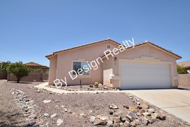 Building Photo - West Tucson 3 Bed 2 Bath with Den