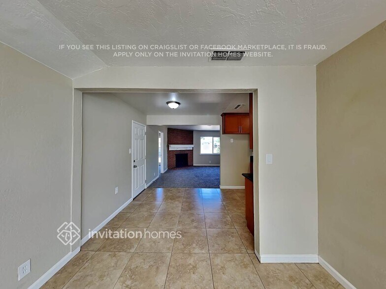 Building Photo - 8837 Sunnybrook Ln