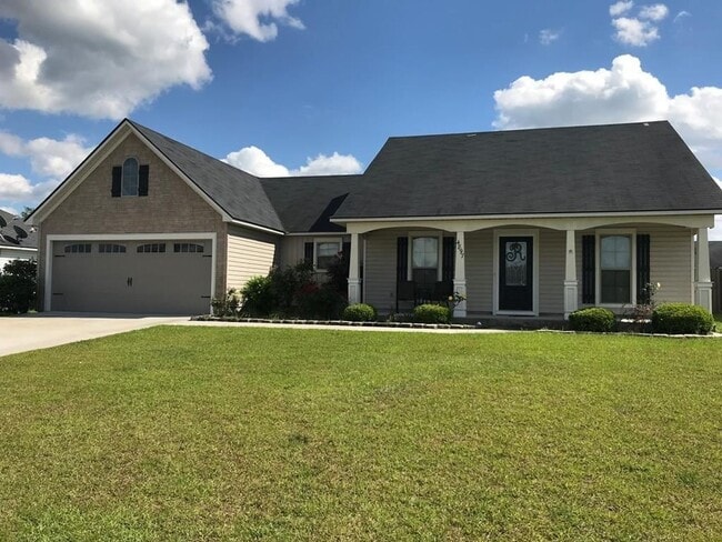 Primary Photo - Spacious 3BR/2BA Home in Miller Farms with...