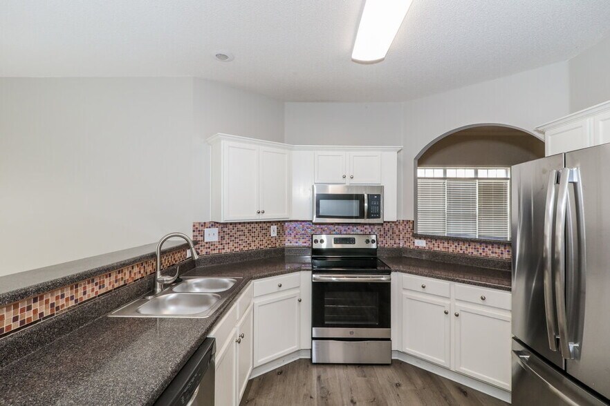 Building Photo - 2721 Misty Bay Dr