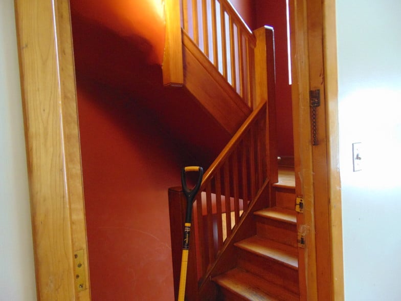 Building Photo - 2521 W 69th St