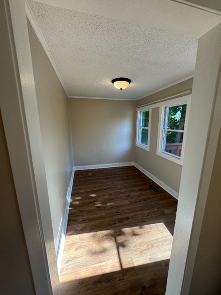 Building Photo - 30513 N Wilson Rd