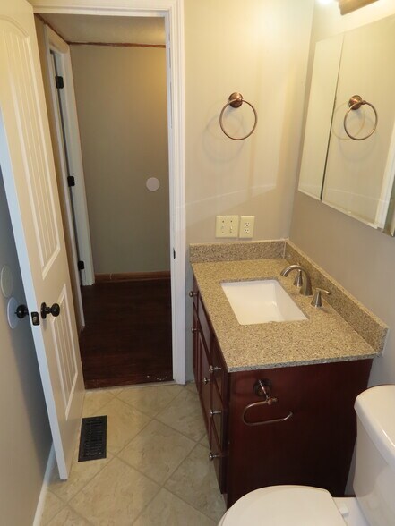 Building Photo - 220 Arkansas Ave