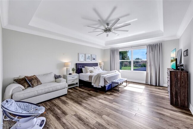 Building Photo - 1949 Par Dr