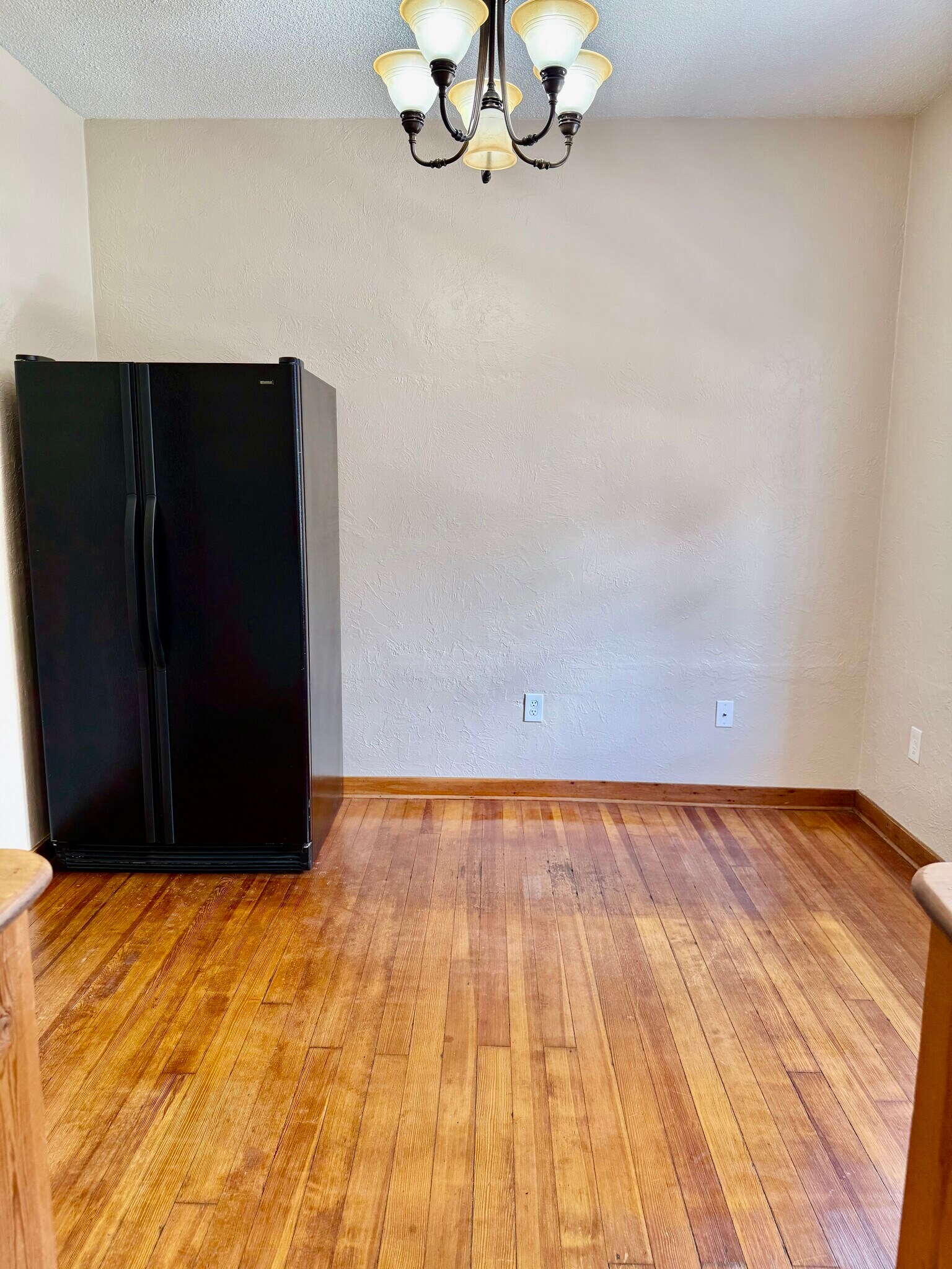 Building Photo - 117 Howard St