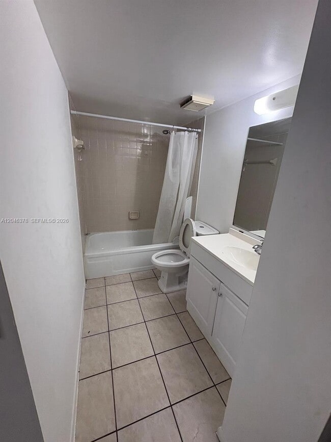 Building Photo - 8004 SW 149th Ave
