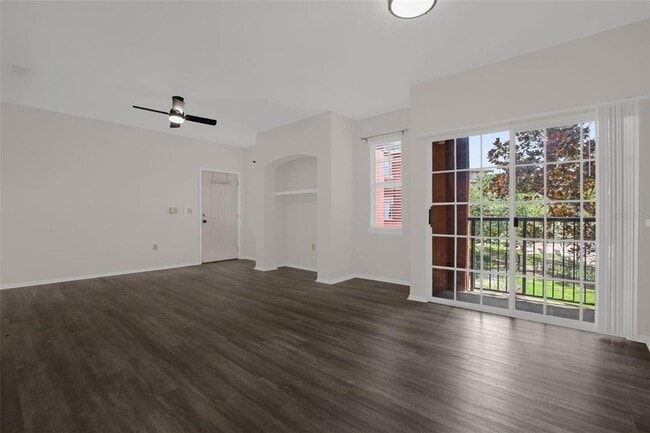 Building Photo - 1325 Rotonda Point